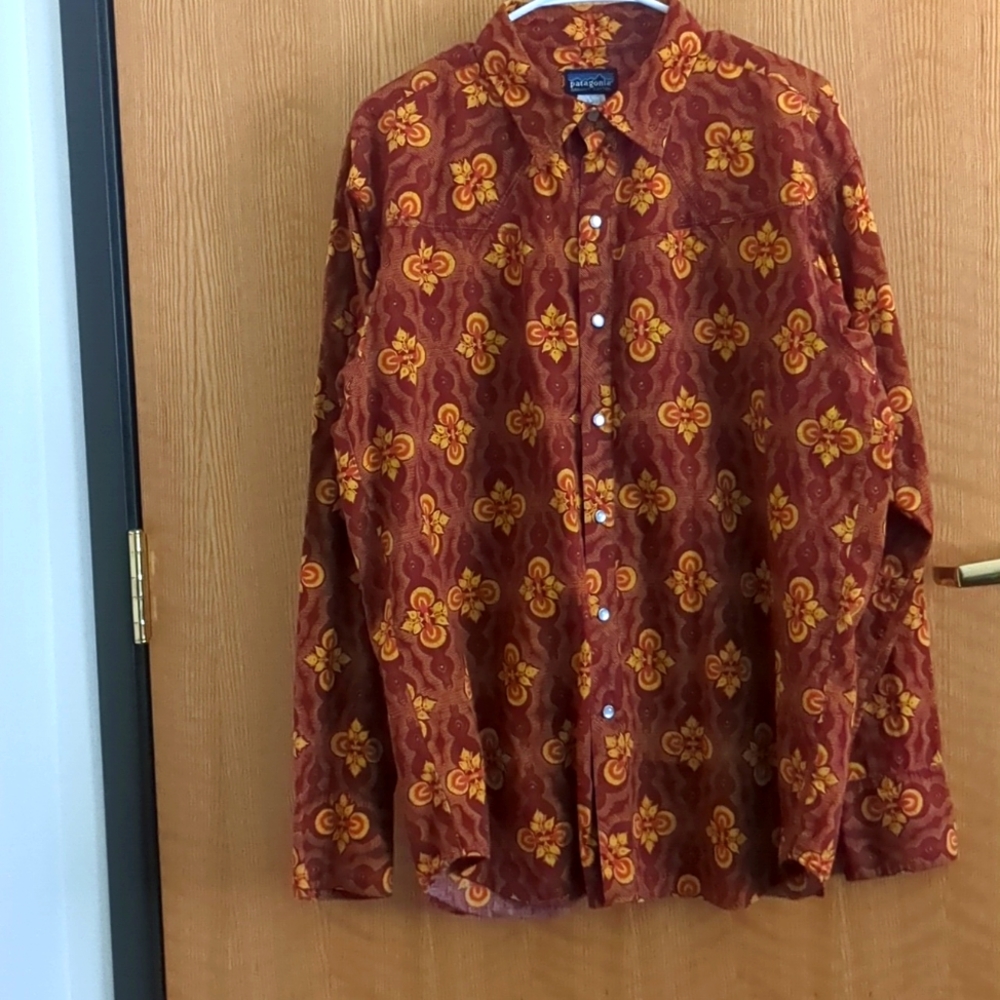 Vintage Patagonia pearl snap rhythm line